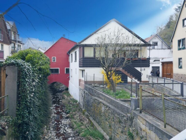 Zweifamilienhaus Stromberg