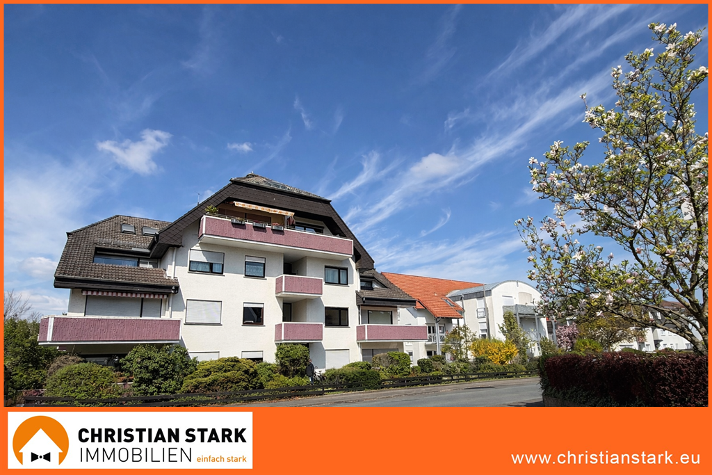 Sonne, Aussicht und sofort einziehen-Großzügige 2 Zimmer-Wohnung, 2 Balkone, TG-Platz inclusive. - Titel (8923)