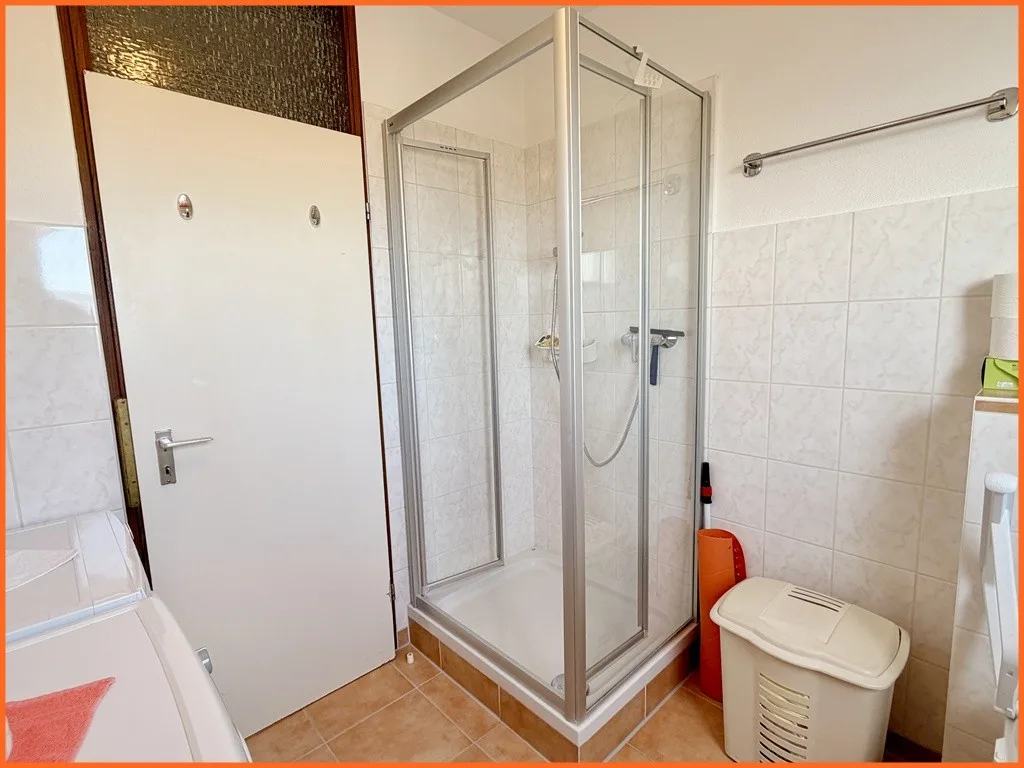 Badezimmer 2
