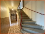 Treppenhaus UG - Ruhige Aussichtslage, mit 140 m² Wohnfläche und 565 m² uneinsehbaren Grundstück!