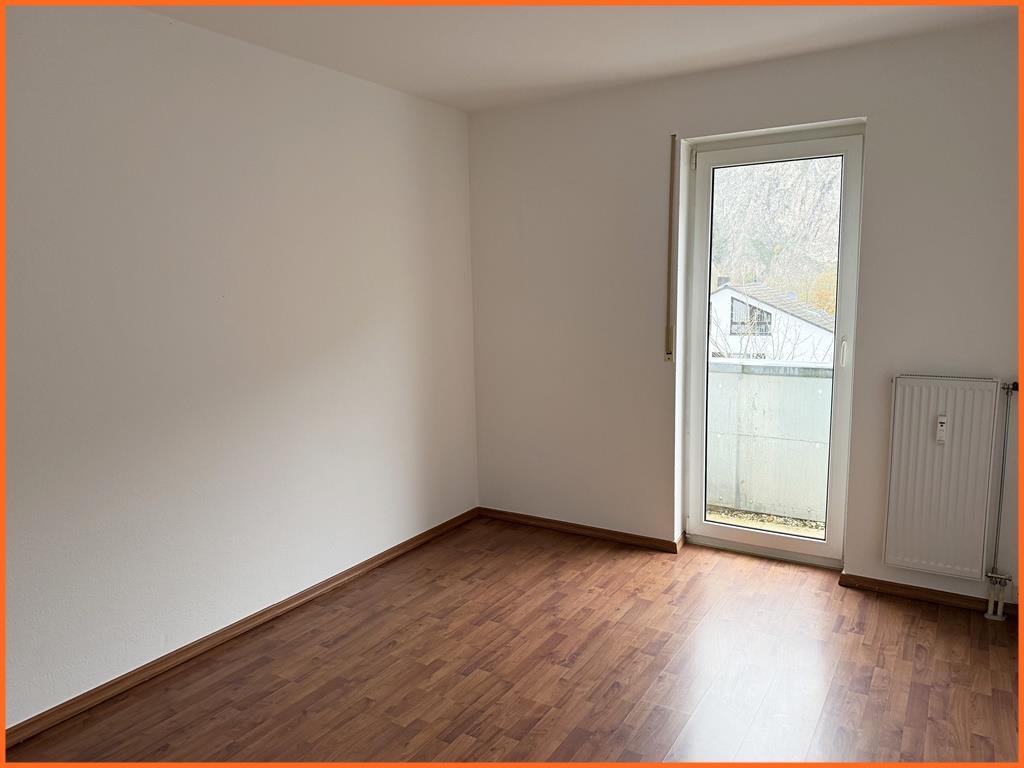 125m² große, großzügige 3-Zimmer-Maisonette mit Rotenfels-Blick und 1 PKW-Stellplatz plus TG-Platz – auch für Wohnmobile! - Arbeitszimmer (8825)