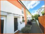 Vor der Eingangstür - -Reserviert- Ihr kleines Reich in Mz-Kastel: 3 Zimmer, Garten,Garage nahe S-Bahn und zu Fuß nach Mainz!