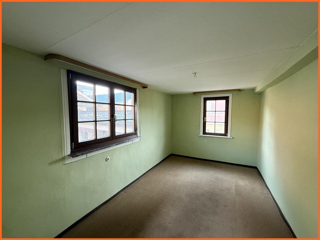 Investitionsfreudige aufgepasst: denkmalgeschützes Weingut mit zusätzlicher Bebauungsmöglichkeit! - Zimmer (7224)