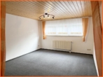 Zimmer ELW - Zuhause ist, wo Kinder spielen, Eltern zur Ruhe kommen und das Leben Platz hat