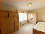 Zimmer - Charmantes Einfamilienhaus mit Wellnessbereich, großem Garten und Weinbergblick!