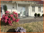 Eingang - Ein Zuhause zum Verlieben – Stilvoller Bungalow in ruhiger, traumhafter Wohnlage!