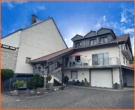 Außenansicht - 230 m² großes 1-2 Familienhaus mit 90 m² großer Halle und 28 m² Garage