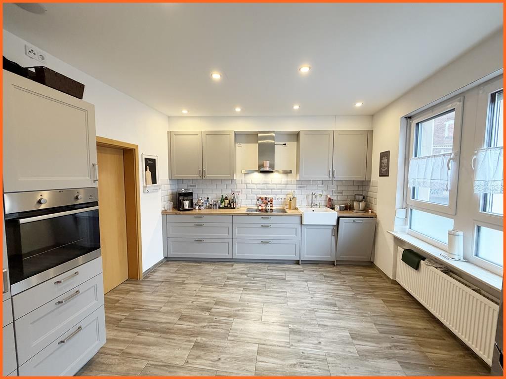 Charmantes Dorfhaus mit viel Flair mitten im alten Ortskern von Norheim - Küche (7980)