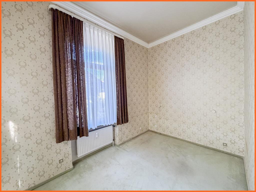 Altbaucharme mit Stil: großzügige 117 m²-Etage mit SW-Balkon und viel Potenzial! - Schlafen (9351)