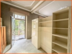 Arbeitsbereich - Altbaucharme mit Stil: großzügige 117 m²-Etage mit SW-Balkon und viel Potenzial!