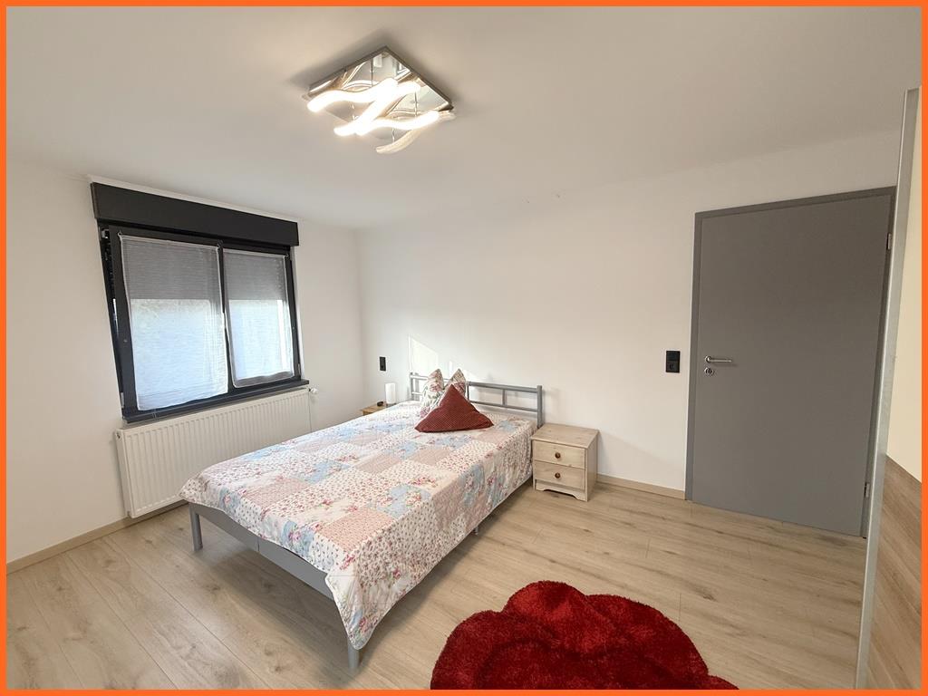 Mehrgenerationenhaus im Top-Zustand, 200 m² Wfl. und 560 m² Grundstück! - Kinderzimmer 1 (8454)