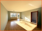 Wohnzimmer - Verkauft!!!Ruhig gelegenes Einfamilienhaus mit gut 130 m² Wohnfläche und knapp 500 m² Gartenparadies!