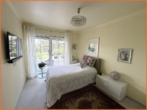Gästezimmer - Klassischer Bungalow in Bestlage – Aussicht, Ruhe, Lebensqualität und nahe gelegenen Golfplatz!