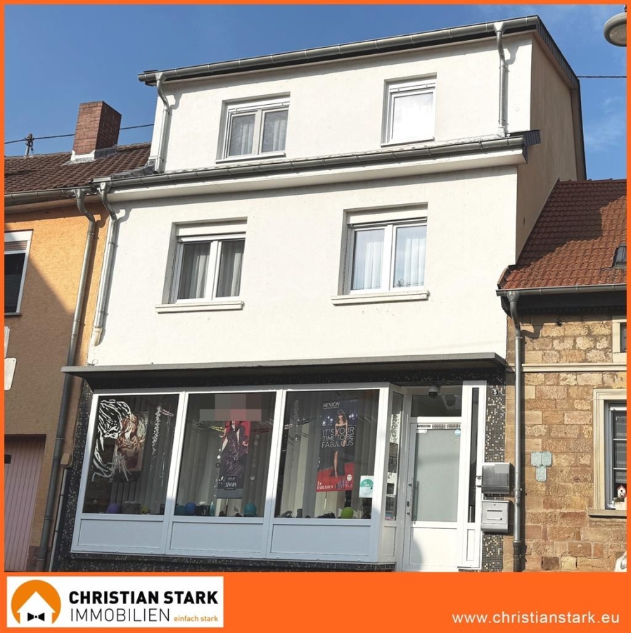 VERKAUFT 4 Zimmer-Maisonette mit Terrassen, Garten und Finanzierungshilfe durch gut vermieteten Laden., 55585 Norheim, Einfamilienhaus