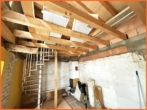 Ausbaufähiges Arbeitzimmer - VERKAUFT 4 Zimmer-Maisonette mit Terrassen, Garten und Finanzierungshilfe durch gut vermieteten Laden.