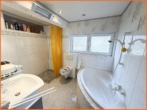 Badezimmer - Großzügige Eigentumswohnung mit 155 m², Garten und gut bürgerlicher Stadtlage- Invest notwendig!