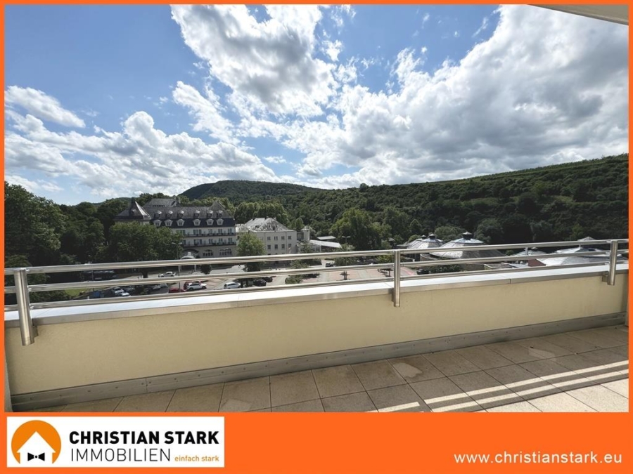 Ein feiner Ruhesitz für Senior*in, der/ die im Kurgebiet mit herrlicher Aussicht wohnen möchte!, 55543 Bad Kreuznach, Wohnung
