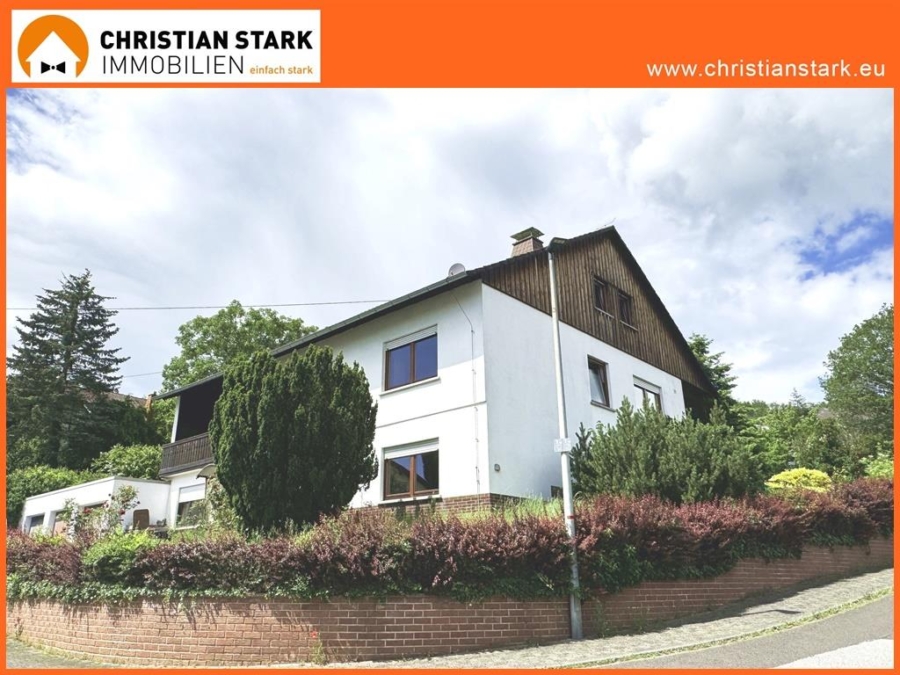 Herrliche Aussichtslage, ideal für die große Familie mit Büro, 834 m² Grundstück, 3 Garagen., 55444 Schöneberg, Einfamilienhaus