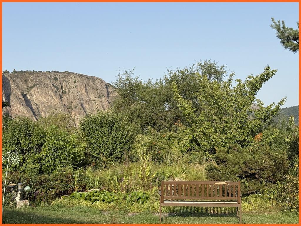 Hier erwartet Sie eine sensationelle, nicht vergleichbare Aussichtslage, mit 1380 m² Grundstück! - Rotenfelsblick (8359)