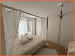 Schlafzimmer - Vom Haus in die Wohnung mit Garten – nur 2 Parteien. Garage mit Raum fürs Hobby!