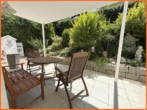 Terrasse - Vom Haus in die Wohnung mit Garten – nur 2 Parteien. Garage mit Raum fürs Hobby!