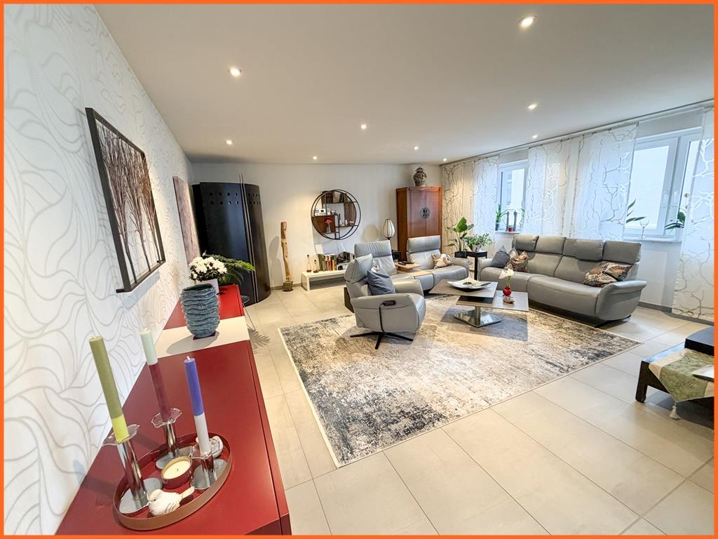 Premiumlage Kurgebiet: hochwertig ausgestattete 3,5 Zimmer-Wohnung mit Terrasse! - Wohnen (7854)