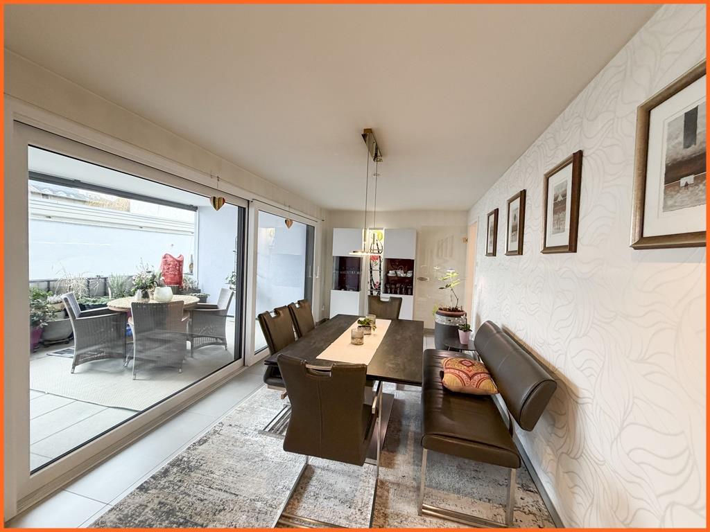 Premiumlage Kurgebiet: hochwertig ausgestattete 3,5 Zimmer-Wohnung mit Terrasse! - Esszimmer (7855)