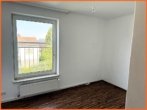 Schlafzimmer 1.OG - -VERKAUFT-KH-Süd: Reiheneckhaus mit 3 abgeschlossenen Wohnungen – eine ist frei für Sie!