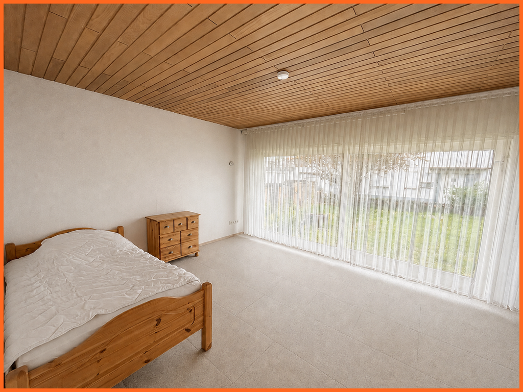 VERKAUFT!!Platz für Visionen und neuen Wohnideen: entwicklungsfähiges Einfamilienhaus mit Ausbaureserve – Aussichtsterrasse! - Schlafzimmer (10697)