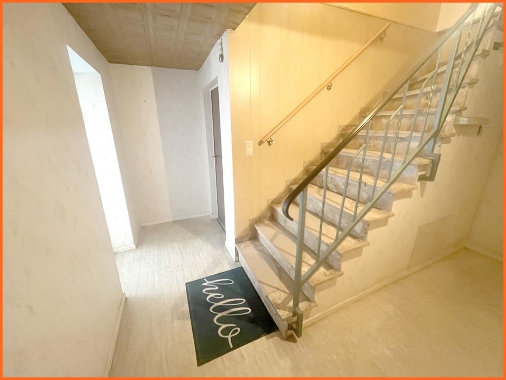 -Reserviert- Vor den Toren Bad Kreuznachs – Grüne Ortsrandlage und doch zentral. - Treppe (8131)