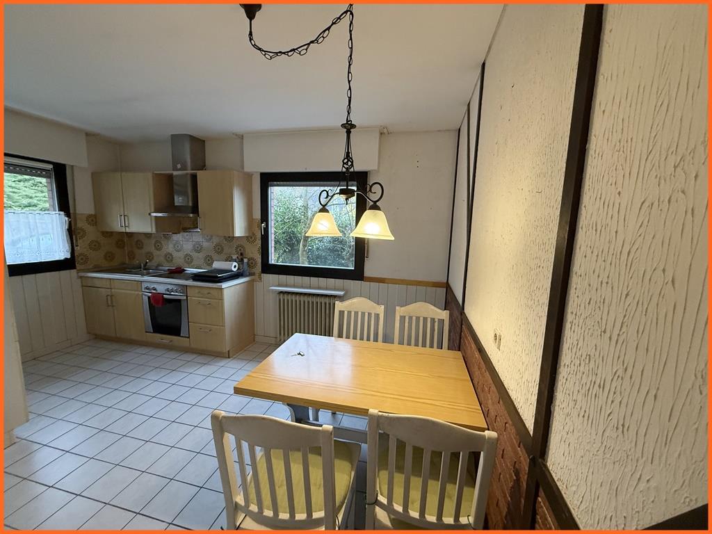 -Reserviert- Vor den Toren Bad Kreuznachs – Grüne Ortsrandlage und doch zentral. - Küche (8127)