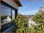100m² Terrasse rundum - Ihr Exil auf der Flucht vor dem Alltag: exklusives Wohnen in Aussichtslage im Einklang mit der Natur