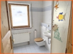 Gäste WC - Attraktives Einfamilienhaus mit Einliegerwohnung in Wörrstadt – Zentrumsnah und Vielseitig!