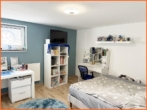 Zimmer UG - Verkauft!! Raum zum Leben, Blick zum Träumen- Einfamilienhaus für die Familie direkt an den Weinbergen!