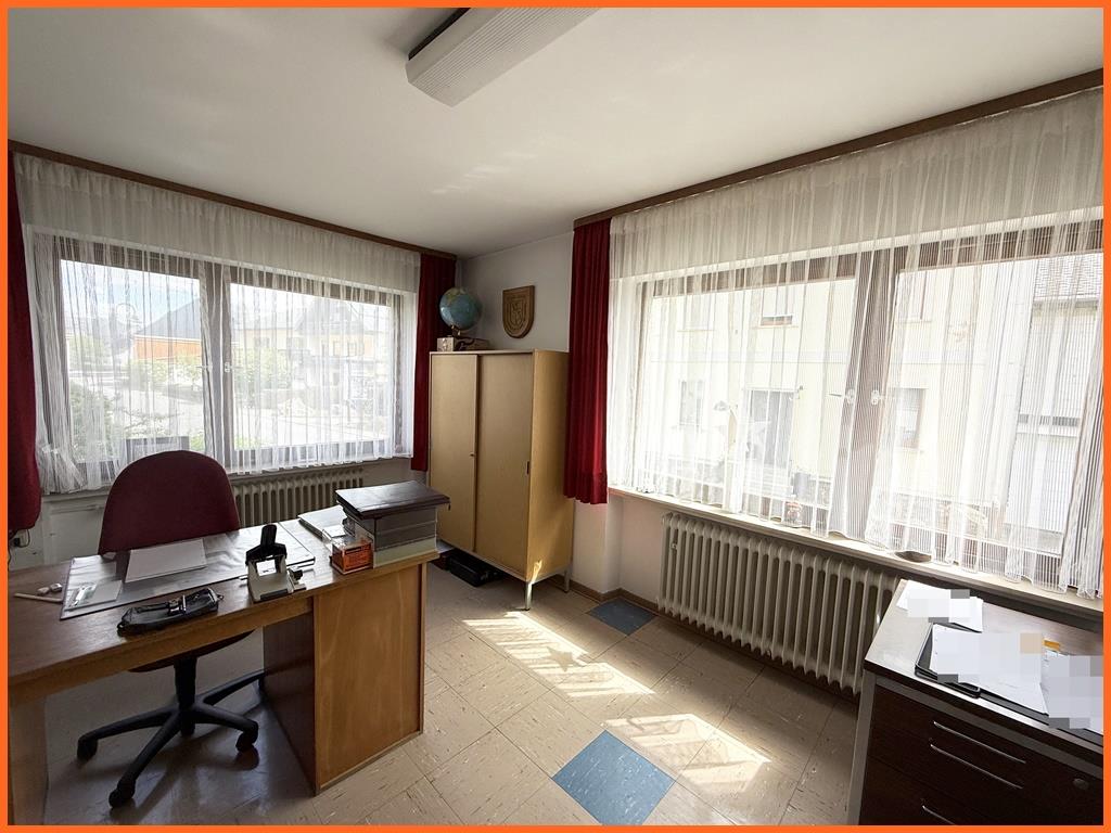 Für Handwerkerbetriebe, Selbstversorger oder Großfamilien, die die Freiheit lieben! - Büro (7517)