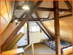 Dachstudio - Sie möchten in einem hellen Ambiente mit Geschichte wohnen? Individuelles Wohnen mit toller Aussicht ist hier garantiert.