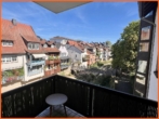 Aussicht Balkon - Traumhafte 2-Zimmer-Wohnung mit Balkon in zentraler Lage und Tiefgaragenstellplatz