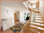 Treppenhaus - Freuen Sie sich mit Ihrer Familie auf dieses perfekte Einfamilienhaus