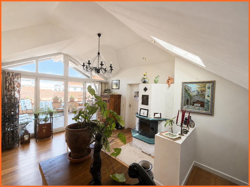 Hier erwartet Sie ein Hauch von südlichen Urlaubsflair: individuell gestaltete 115 m² große Maisonette! - Wohnstudio (9333)